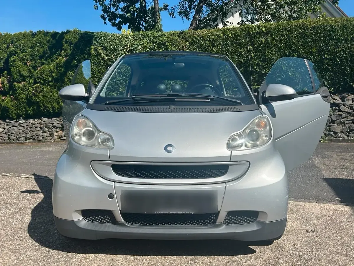 Gebraucht Smart ForTwo Coupé 71 PS (52 kW) 2010 Grau Coupé