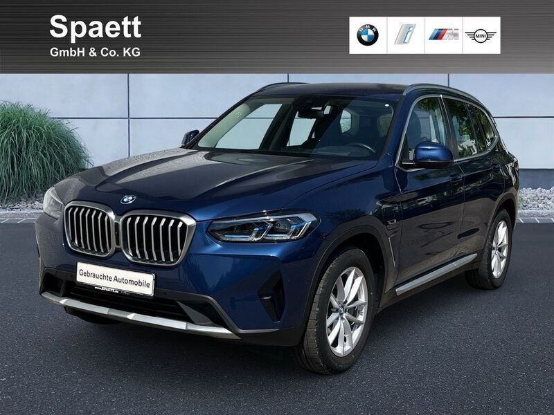 Phytonicblau Gebraucht 2022 BMW X3 Sport Line SUV | 36.800 € (Guter Preis) - Bild 1/4