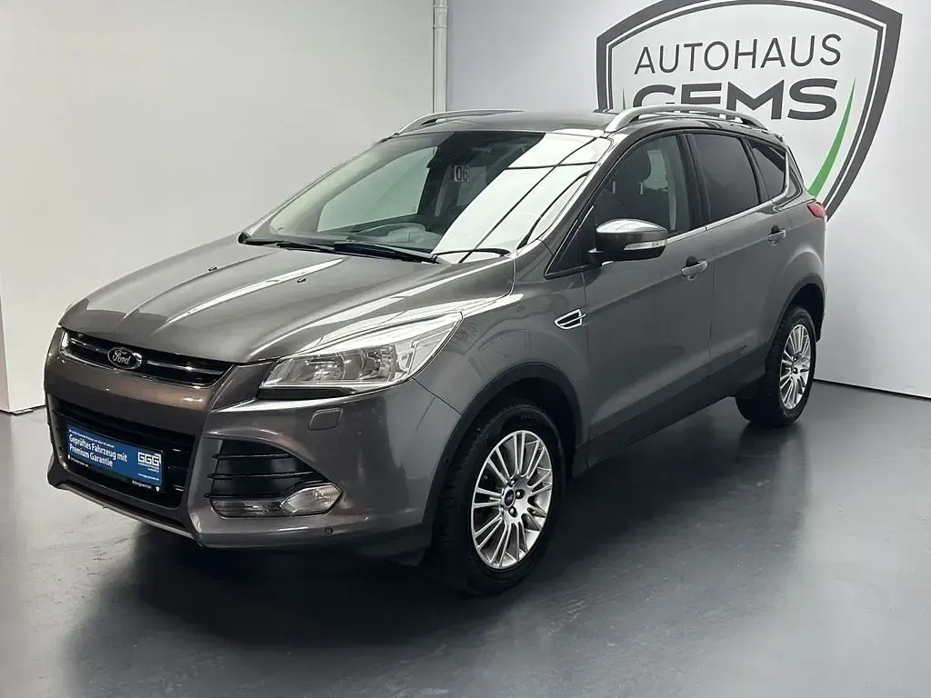 Gebraucht Ford Kuga Titanium 163 PS (119 kW) 2014 Grau SUV
