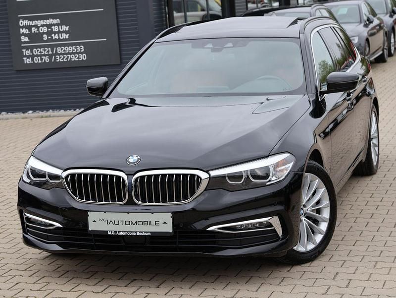 Schwarz Gebraucht 2019 BMW 530 Luxury Line Kombi | 22.950 € (Superpreis) - Bild 1/4