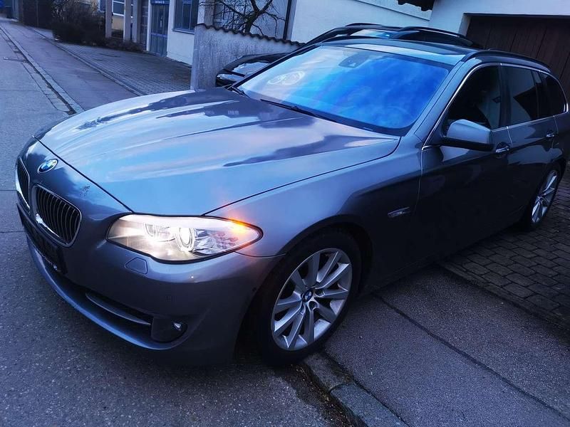 Gebraucht BMW 520 184 PS (135 kW) 2012 Beige Kombi