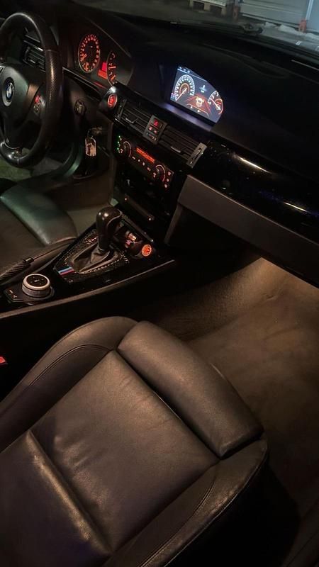 Gebraucht BMW 330 258 PS (189 kW) 2006 Grau Limousine