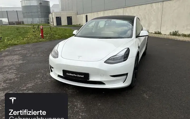 Occasion Tesla Model 3 Long Range RWD 208 kW (283 ch) 2021 Blanc Berline