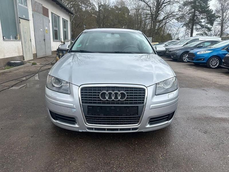 Gebraucht Audi A3 Ambiente 102 PS (75 kW) 2006 Silber Kleinwagen