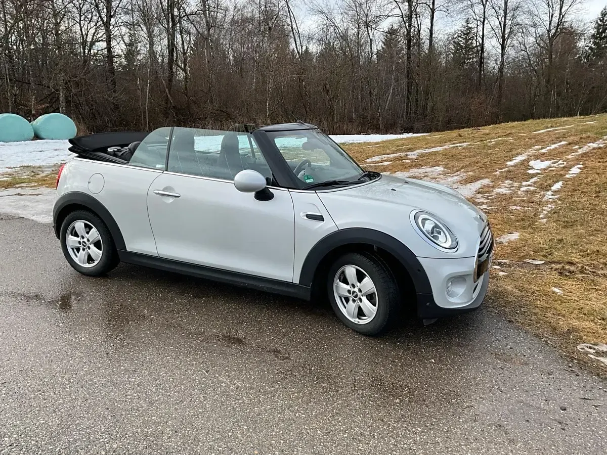 Gebraucht Mini Cooper D Cabriolet 116 PS (85 kW) 2018 Cabrio