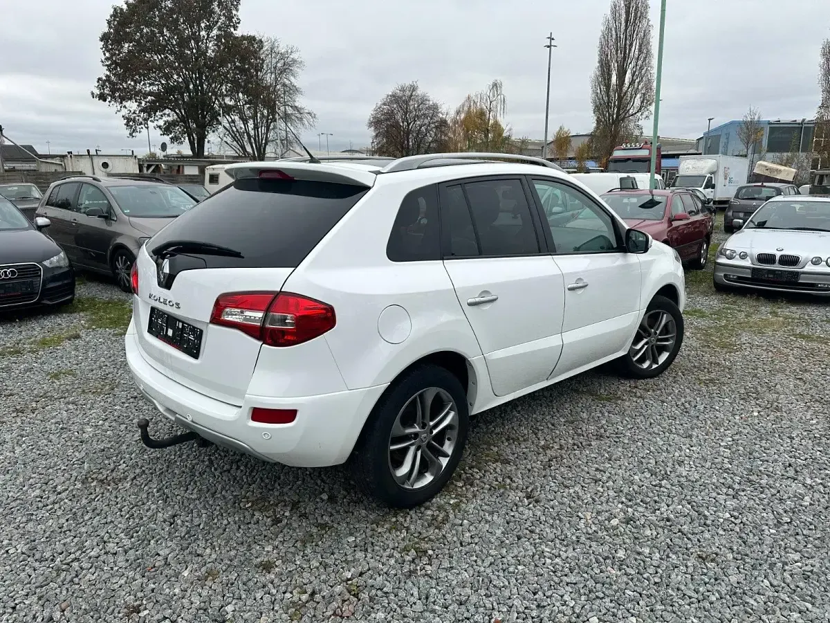 Gebraucht Renault Koleos 150 PS (110 kW) 2012 Weiß SUV