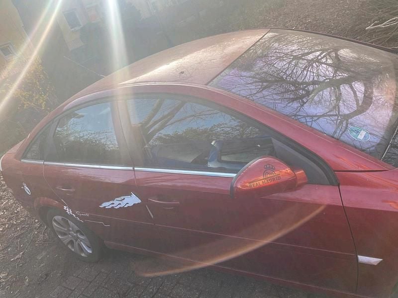 Gebraucht Opel Vectra 105 PS (77 kW) 2007 Rot Limousine