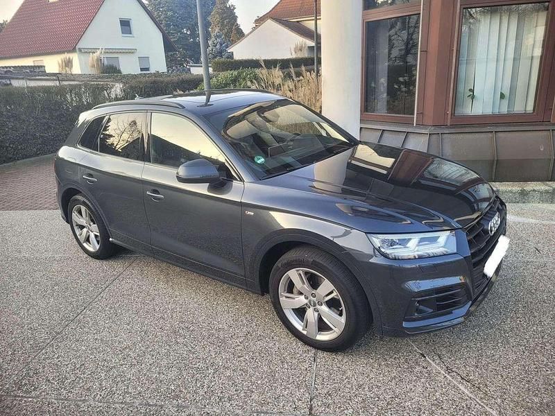 Gebraucht Audi Q5 S-Line 231 PS (169 kW) 2019 Grau SUV