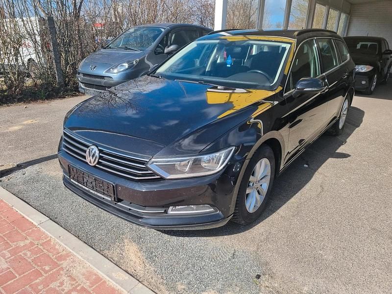 Gebraucht VW Passat 150 PS (110 kW) 2015 Schwarz Kombi