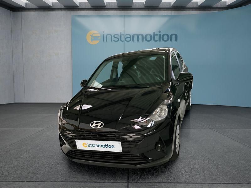 Schwarz Gebraucht 2024 Hyundai i10 Kleinwagen | 15.799 € (Fairer Preis) - Bild 1/4