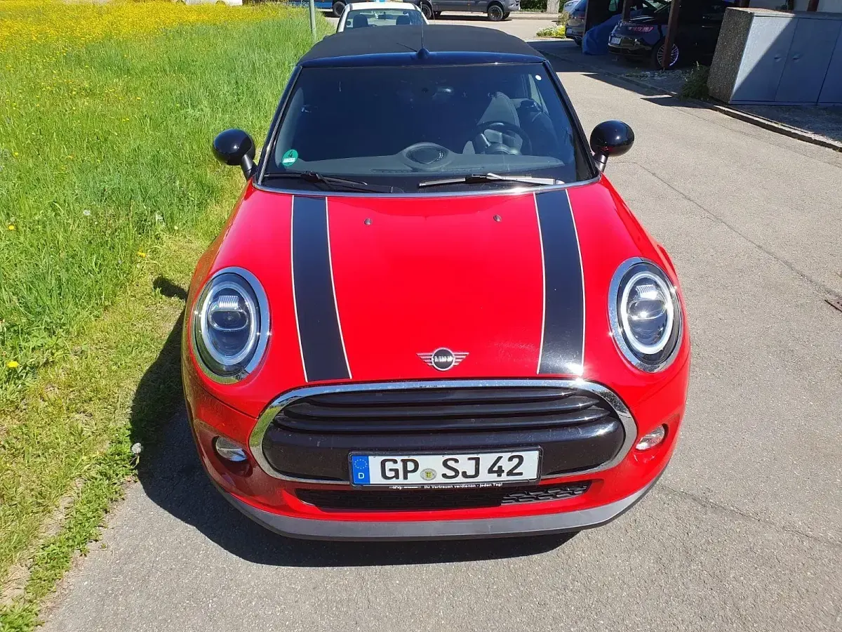 Gebraucht Mini Cooper D 116 PS (85 kW) 2019 Rot Kleinwagen