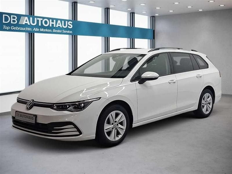 Weiß Gebraucht 2023 VW Golf VIII Life Kombi | 19.570 € (Guter Preis) - Bild 1/4