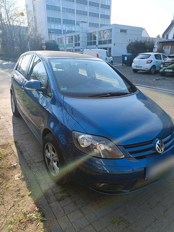 Gebraucht VW Golf V 140 PS (102 kW) 2007 Blau Limousine