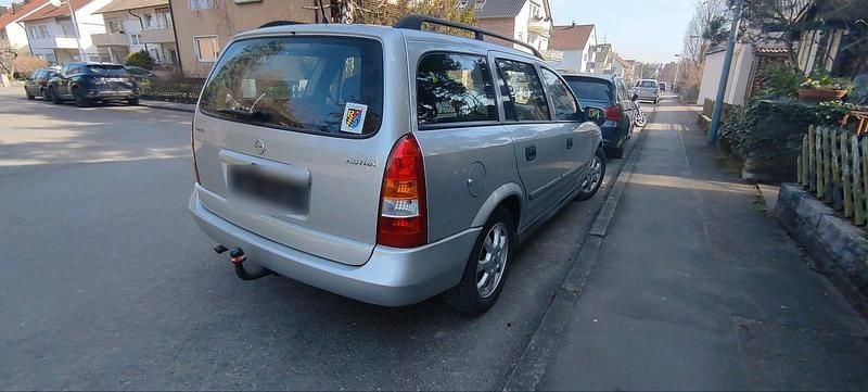 Second-hand Opel Astra 84 CP (61 kW) 2001 Argintiu Break
