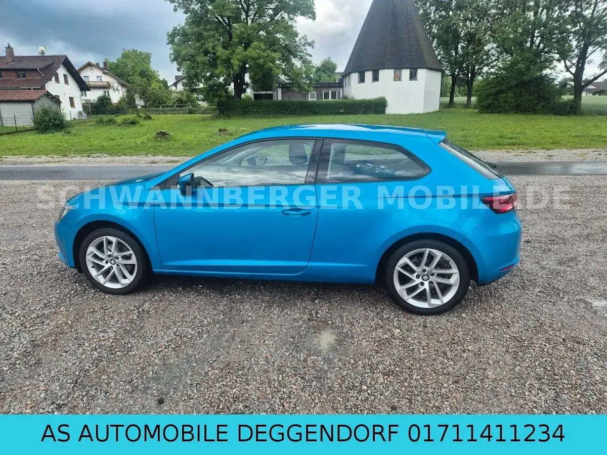Gebraucht Seat Leon SC Style 140 PS (102 kW) 2014 Azul alor Kleinwagen