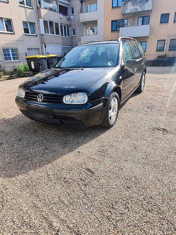 Gebraucht VW Golf IV 101 PS (74 kW) 2003 Schwarz Kombi