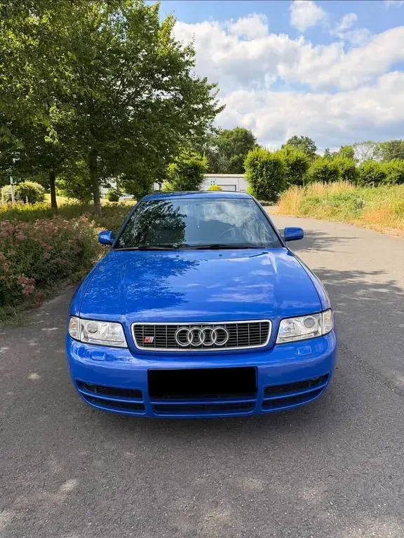 Gebraucht Audi S4 Sport 265 PS (194 kW) 1998 Blau Limousine
