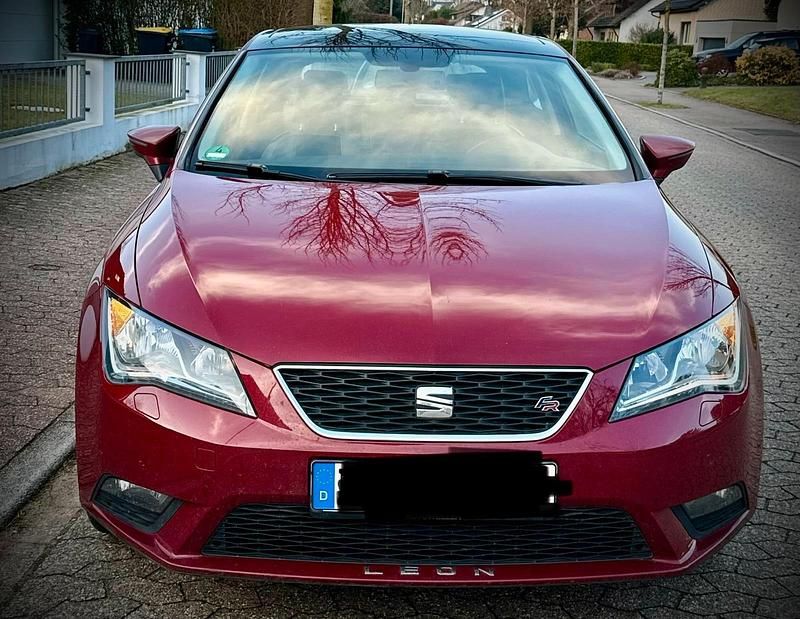 Gebraucht Seat Leon 110 PS (80 kW) 2014 Rot Limousine
