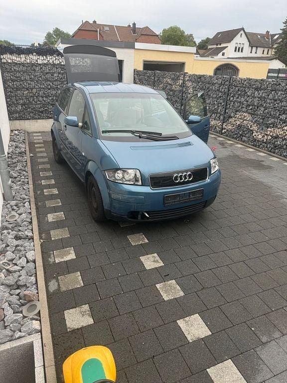 Second-hand Audi A2 75 CP (55 kW) 2003 Albastru Hatchback