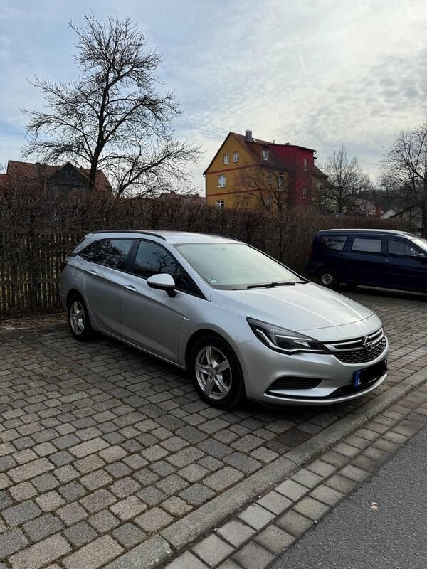 Gebraucht 2017 Opel Astra Kombi | 6.500 € (Etwas zu teuer) - Bild 1/4