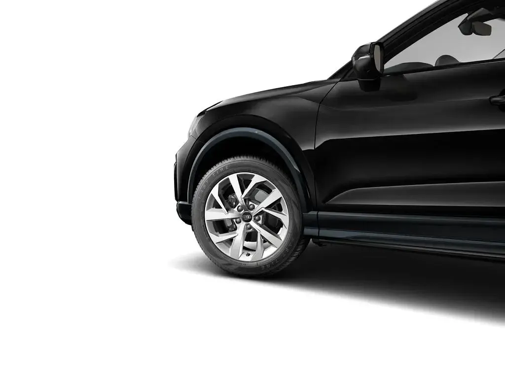 Gebraucht Audi Q2 Advanced Plus 150 PS (110 kW) 2025 Mythosschwarz metallic SUV