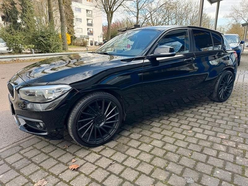 Gebraucht BMW 118 Advantage 136 PS (100 kW) 2017 Schwarz Kleinwagen