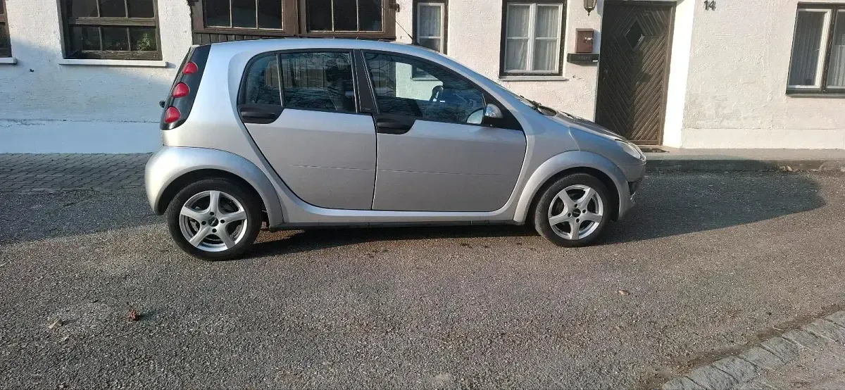 Gebraucht Smart ForFour Passion 95 PS (69 kW) 2005 Silber Kleinwagen