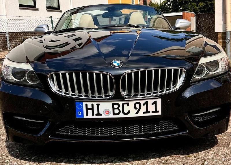 Schwarz Gebraucht 2012 BMW Z4 Performance Cabrio | 23.900 € (Fairer Preis) - Bild 1/4