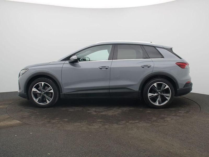 Gebraucht Audi Q4 e-tron Ambiente 210 kW (286 PS) 2024 Kieselgrau SUV