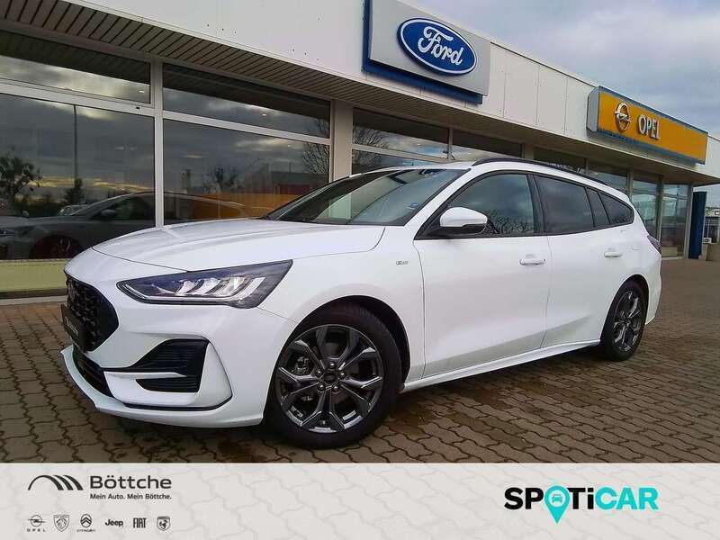 Frostweiß Gebraucht 2024 Ford Focus ST-Line Kombi | 21.880 € (Superpreis) - Bild 1/4