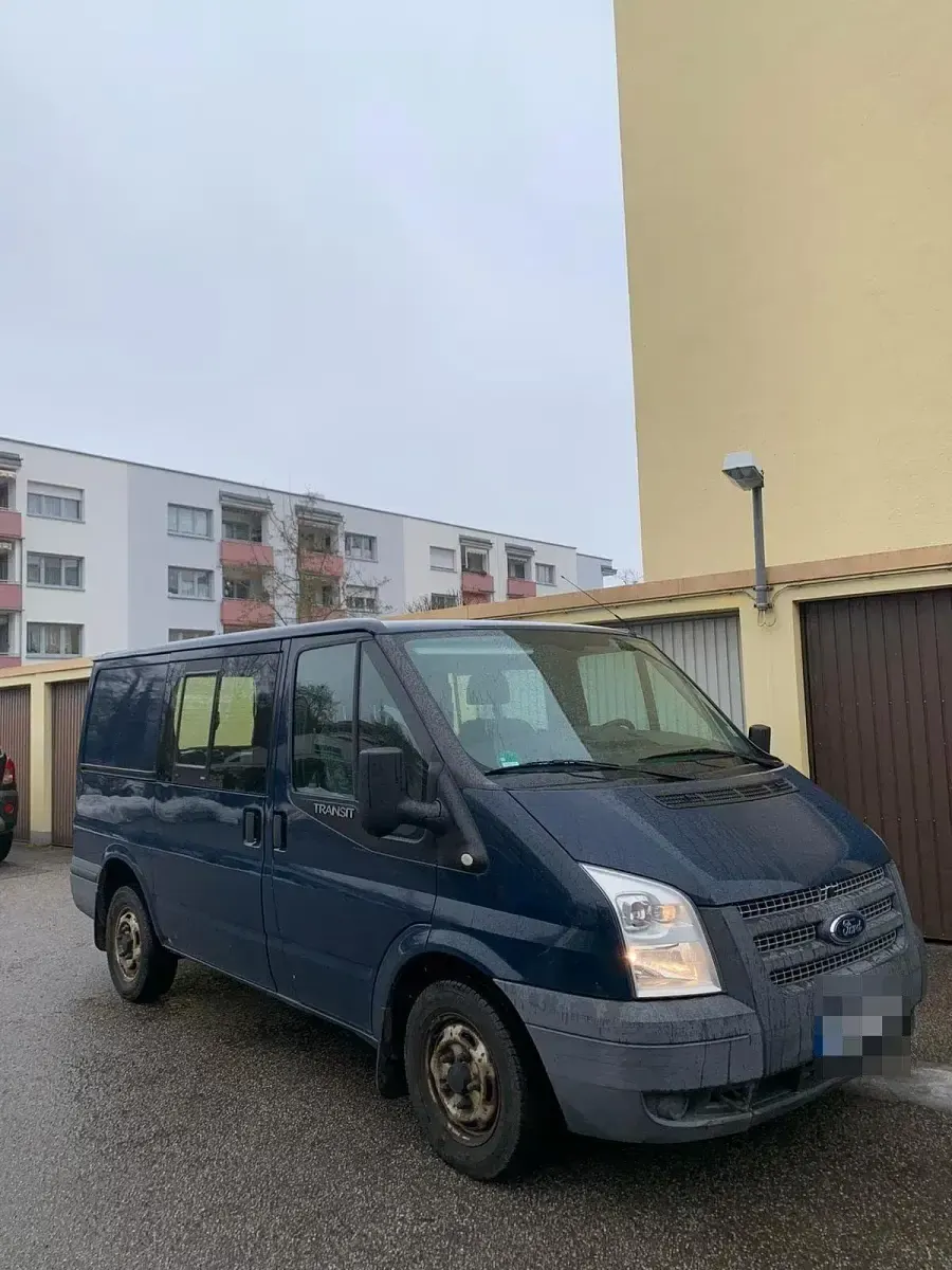 Usata Ford Transit 125 CV (91 kW) 2013 Blu Monovolume