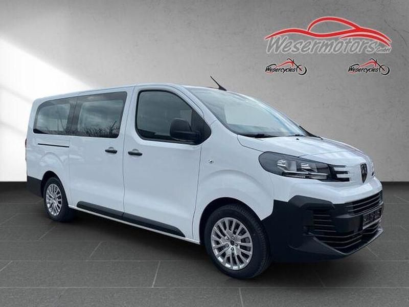 Weiss Gebraucht 2024 Peugeot Expert Van | 34.990 € (Etwas zu teuer) - Bild 1/4