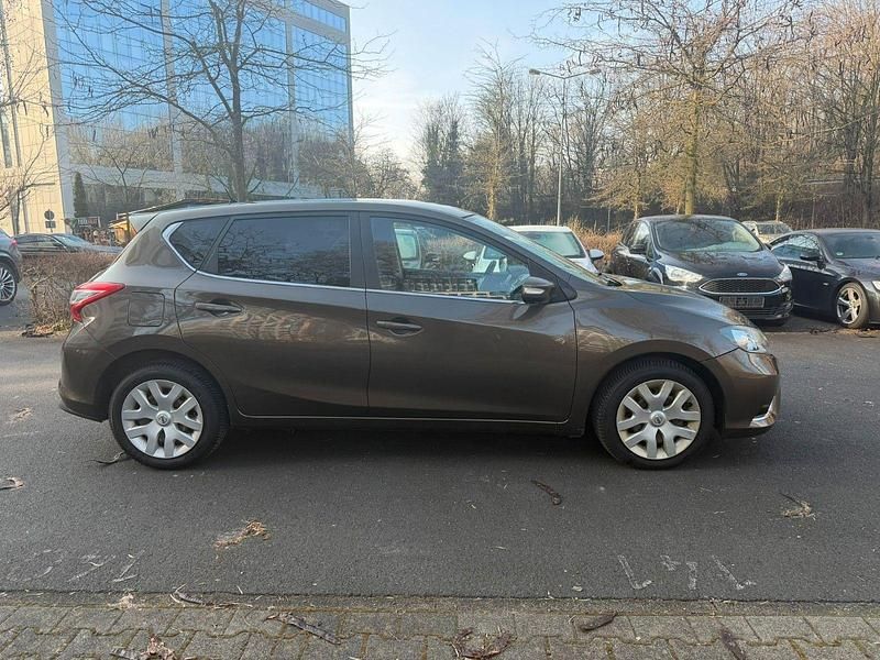 Gebraucht Nissan Pulsar Acenta 110 PS (80 kW) 2016 Bronze metallic Kleinwagen