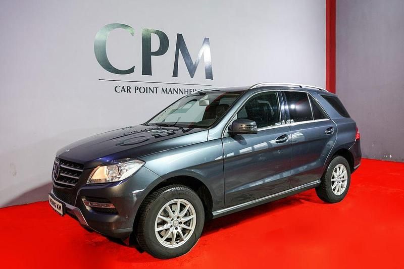 Gebraucht Mercedes ML350 258 PS (189 kW) 2012 Grau SUV