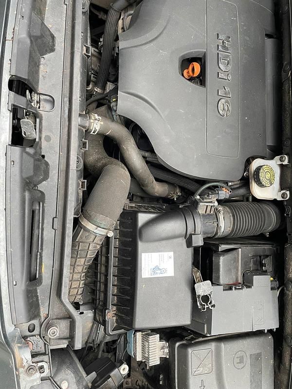 Gebraucht Peugeot 308 SW 150 PS (110 kW) 2012 Grau Kombi