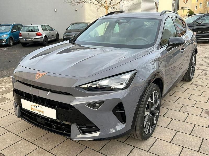 Neu Cupra Formentor 150 PS (110 kW) 2025 Grau SUV