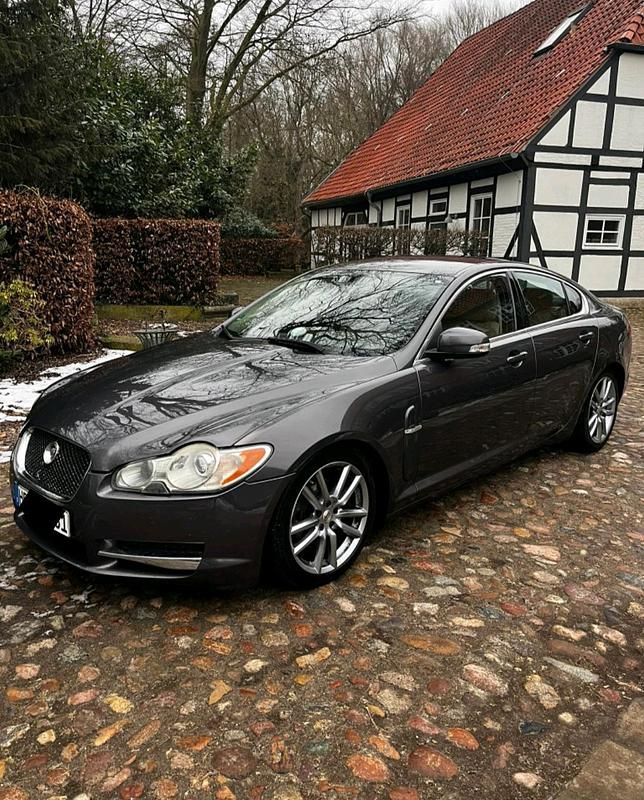 Gebraucht Jaguar XF 207 PS (152 kW) 2009 Grau Limousine