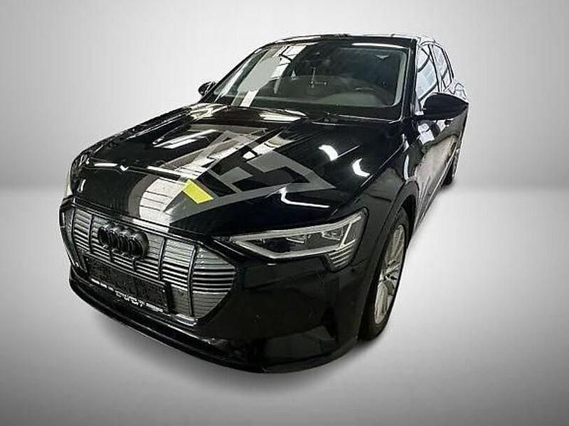Black metallic Gebraucht 2020 Audi e-tron SUV | 23.999 € (Fairer Preis) - Bild 1/3