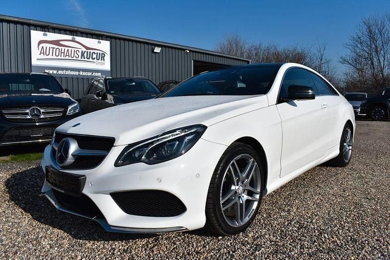 Gebraucht Mercedes E250 AMG line 211 PS (155 kW) 2013 Polarweiss Coupé