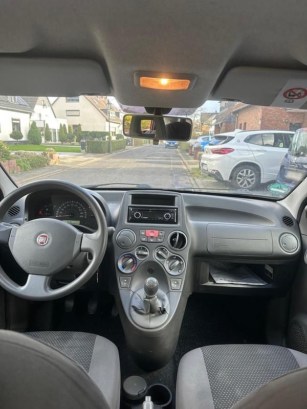 Gebraucht Fiat Panda 50 PS (36 kW) 2010 Rot Kleinwagen