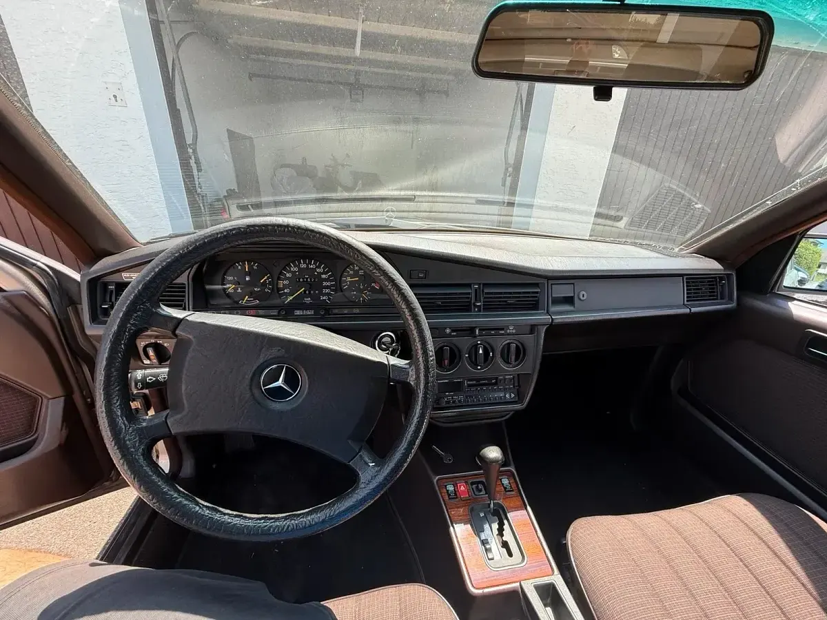 Gebraucht Mercedes 190 160 PS (117 kW) 1988 Limousine