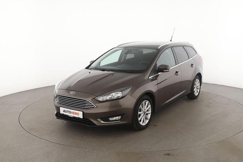 Braun Gebraucht 2016 Ford Focus Titanium Kombi | 10.790 € (Fairer Preis) - Bild 1/3