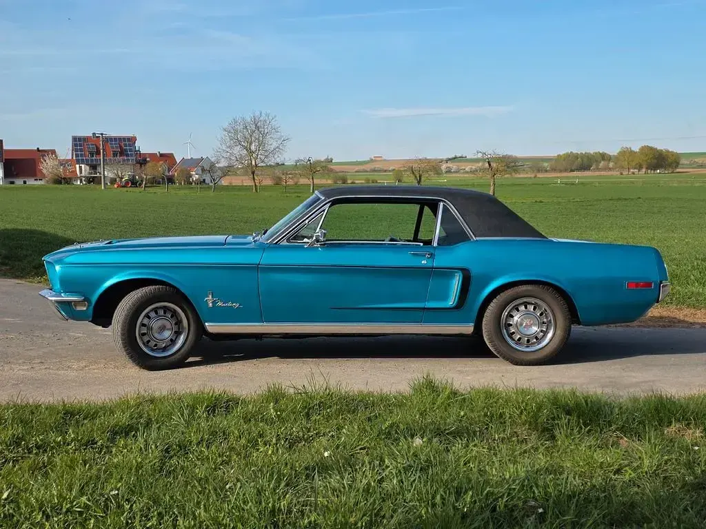 Gebraucht Ford V8 204 PS (150 kW) 1968 Blau Coupé