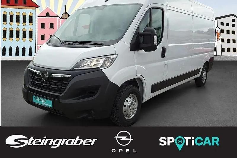 Gebraucht Opel Movano 140 PS (102 kW) 2024 Casablancaweiß Van