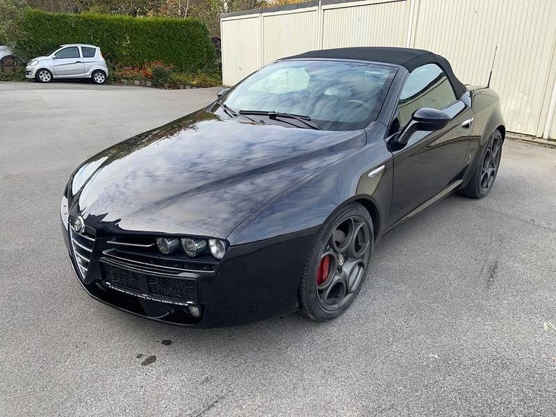 Gebraucht Alfa Romeo Spider 200 PS (147 kW) 2011 Schwarz Cabrio