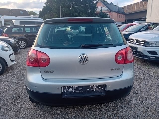 Gebraucht VW Golf V Comfortline 116 PS (85 kW) 2004 Silber Limousine