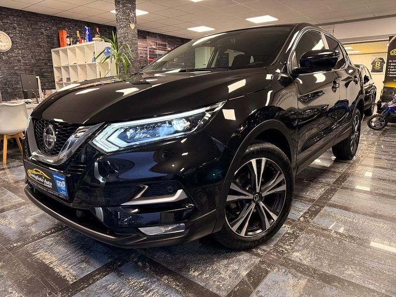 Schwarz Gebraucht 2020 Nissan Qashqai SUV | 20.950 € (Fairer Preis) - Bild 1/4