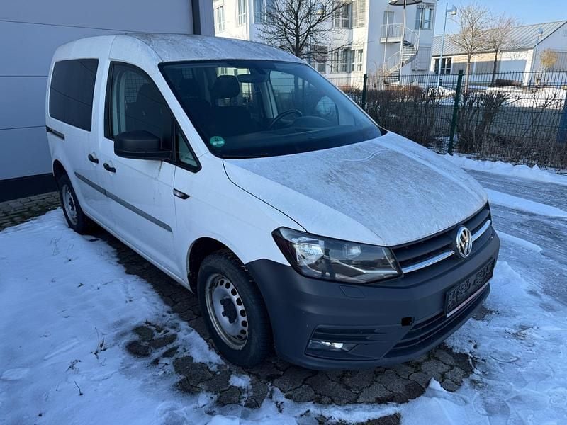 Gebraucht VW Caddy 102 PS (75 kW) 2019 Weiß Van / Kleinbus