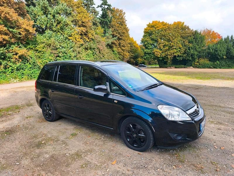 Schwarz Gebraucht 2009 Opel Zafira Van / Kleinbus | 2.200 € (Fairer Preis) - Bild 1/4