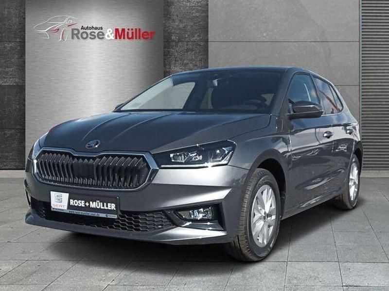Grau Gebraucht 2024 Skoda Fabia Style Kleinwagen | 17.990 € (Guter Preis) - Bild 1/3